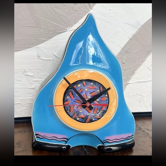 Brendan Adams Pottery Signed Clock Blue Working Triangle New Zealand Porcelain - Picture 11 of 11